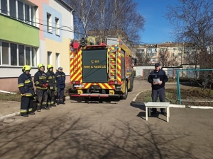 У комунальний заклад дошкільної освіти &laquo;Веселка&raquo; Маловисківської громади завітали представники служби Новоукраїнського районного відділу ГУ ДСНС України