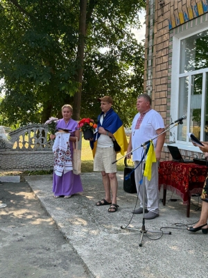 У  Мануйлівці Маловисківської  громади зустрітили Захисника , звільненого з полону,  Івана Касяна