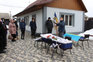 26 лютого Маловисківська громада попрощалася з військовослужбовцем маловищанином Олександром Рябцем
