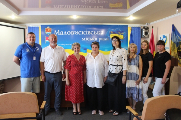 У Маловисківській міській раді  відбулося підписання договору в рамках Програми максігрантів на реалізацію проєкту &laquo;Соціальний салон краси: Турбота, Гідність, Підтримка&raquo;
