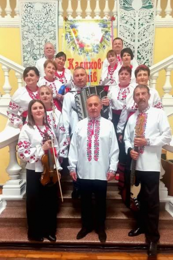 Колектив &laquo;Джерело&raquo;  будинку культури Маловисківської міської ради відзначає рік з дня створення